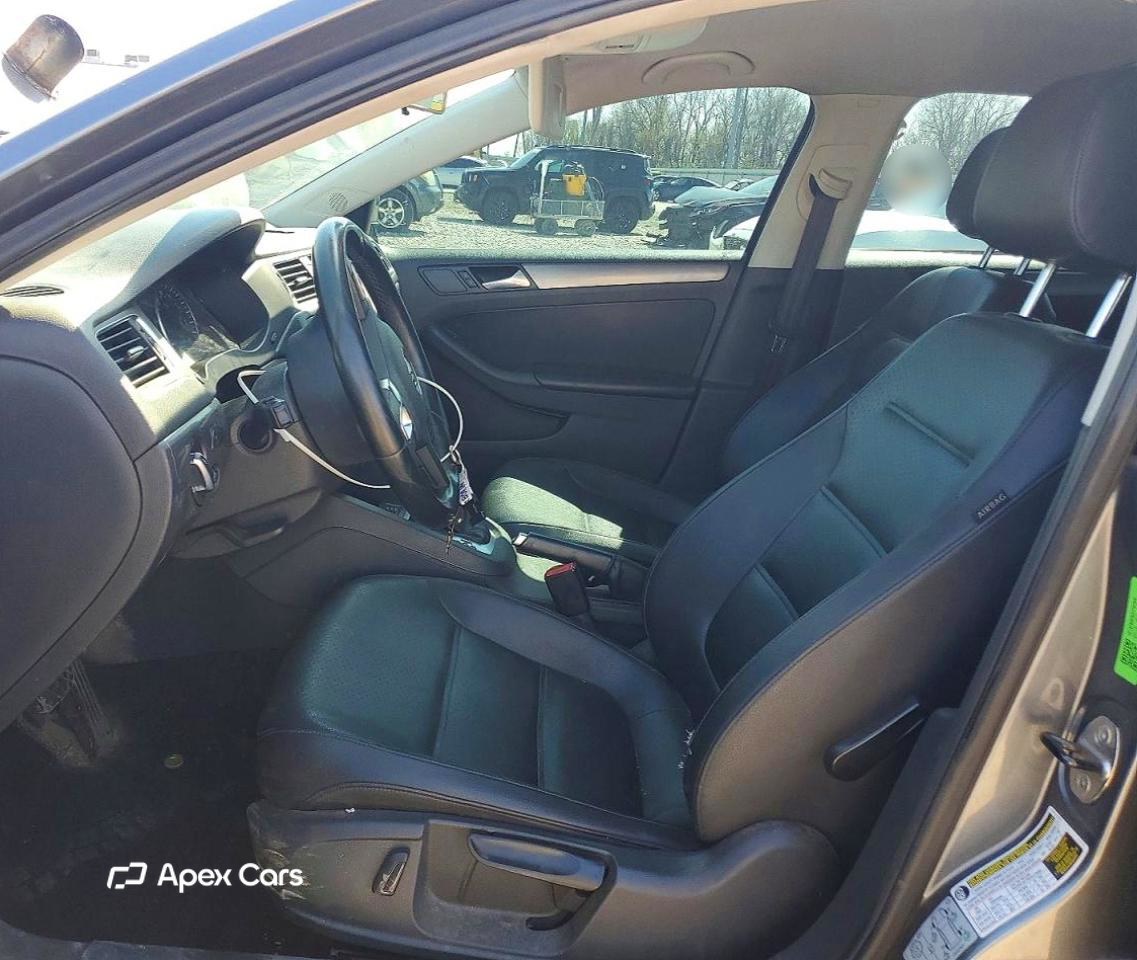 Volkswagen Jetta 2014