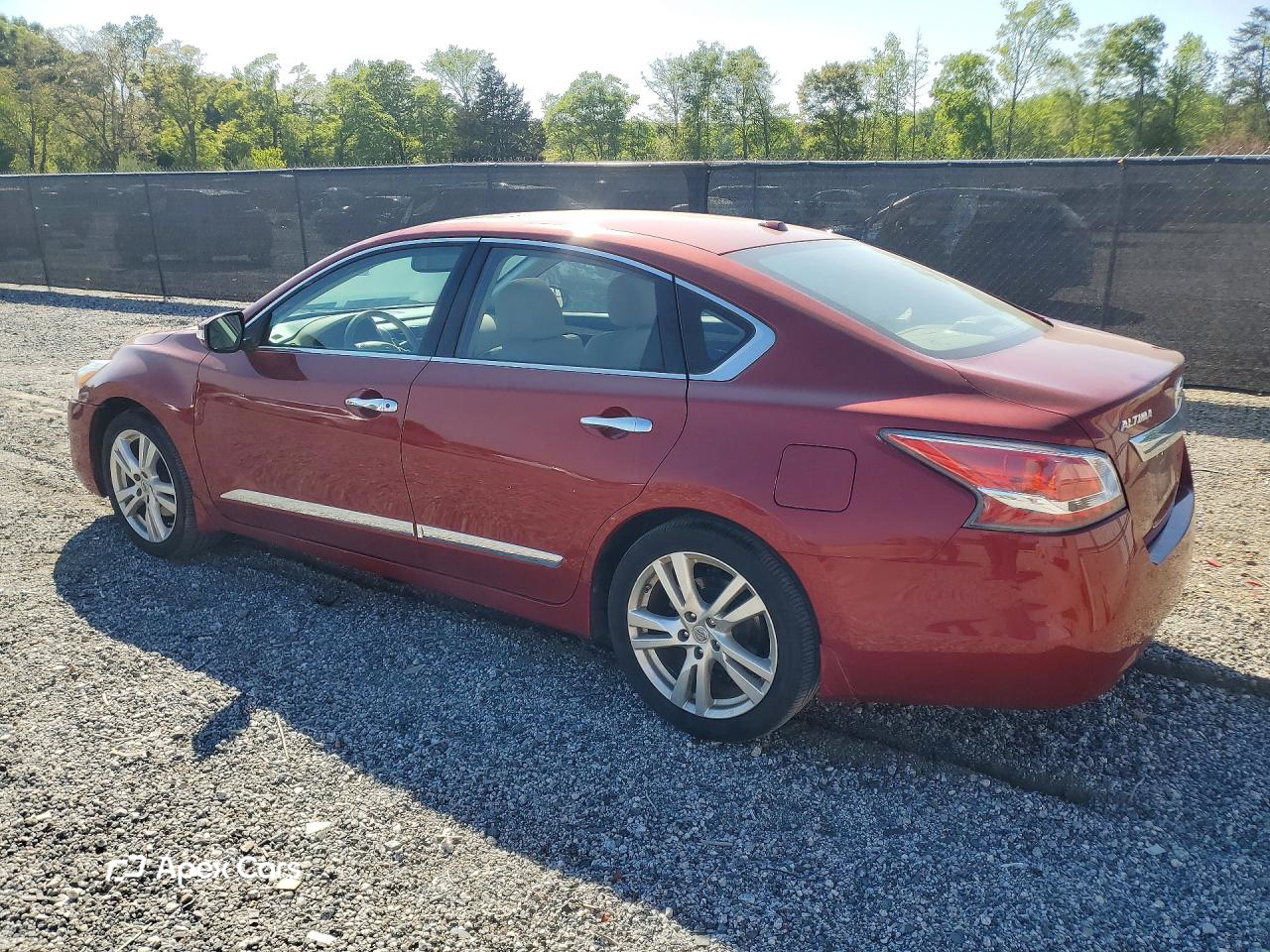 Nissan Altima 2015
