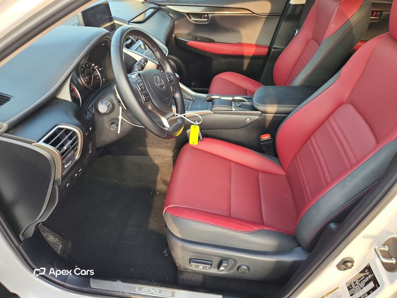 Lexus NX 2021