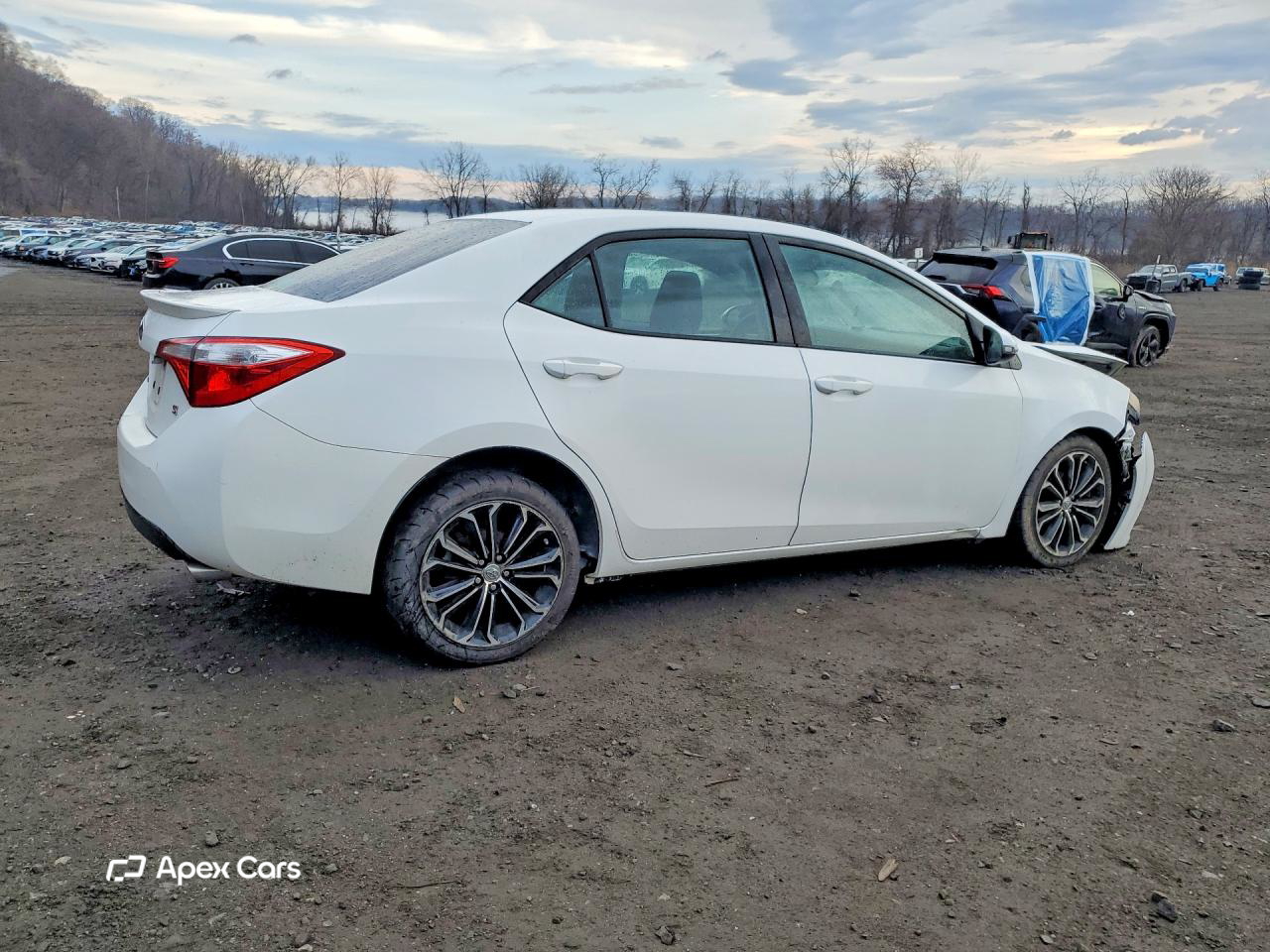Toyota Corolla 2015