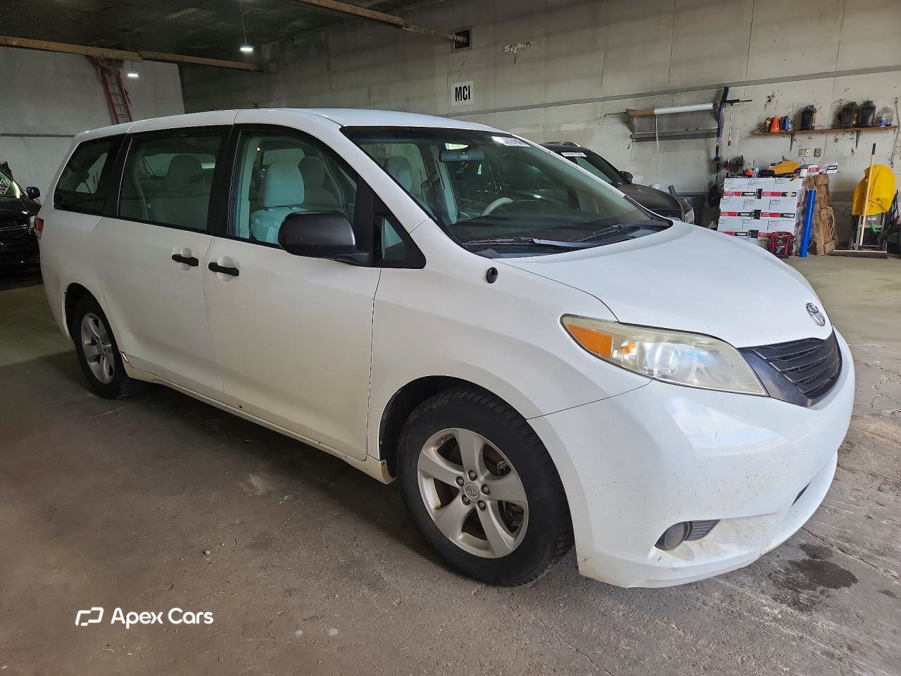 Toyota Sienna 2012
