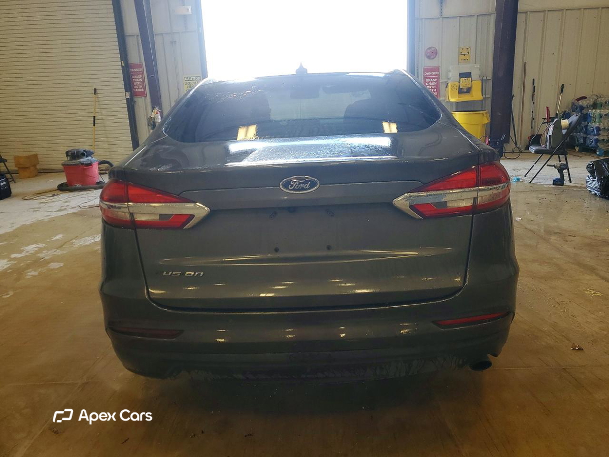 Ford Fusion 2020