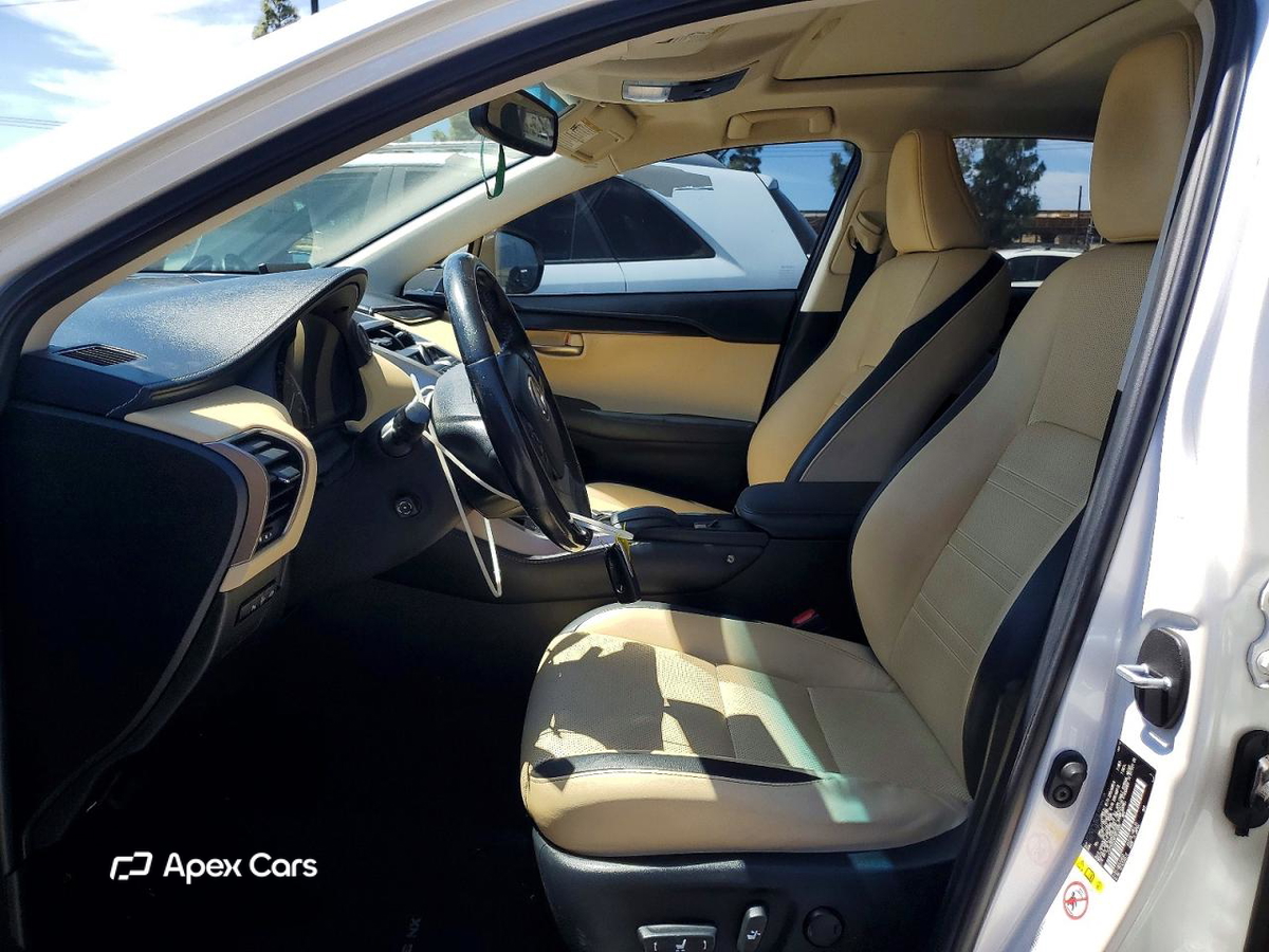 Lexus NX 2015