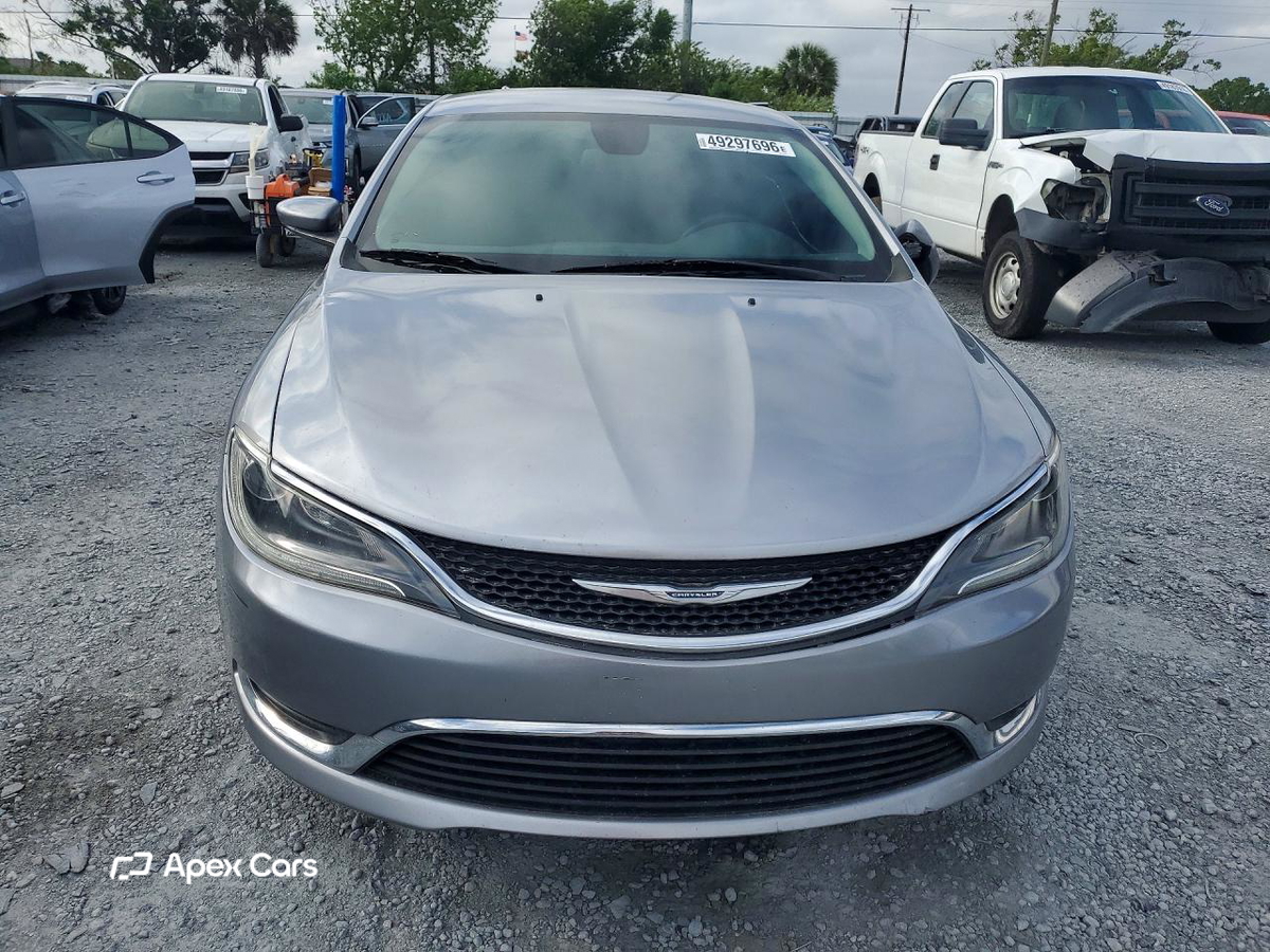 Chrysler 200 2015