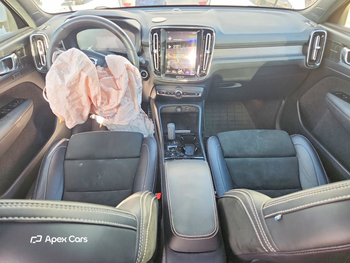 Volvo XC40 2022