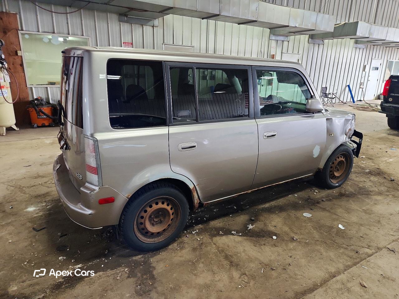 Toyota  2006