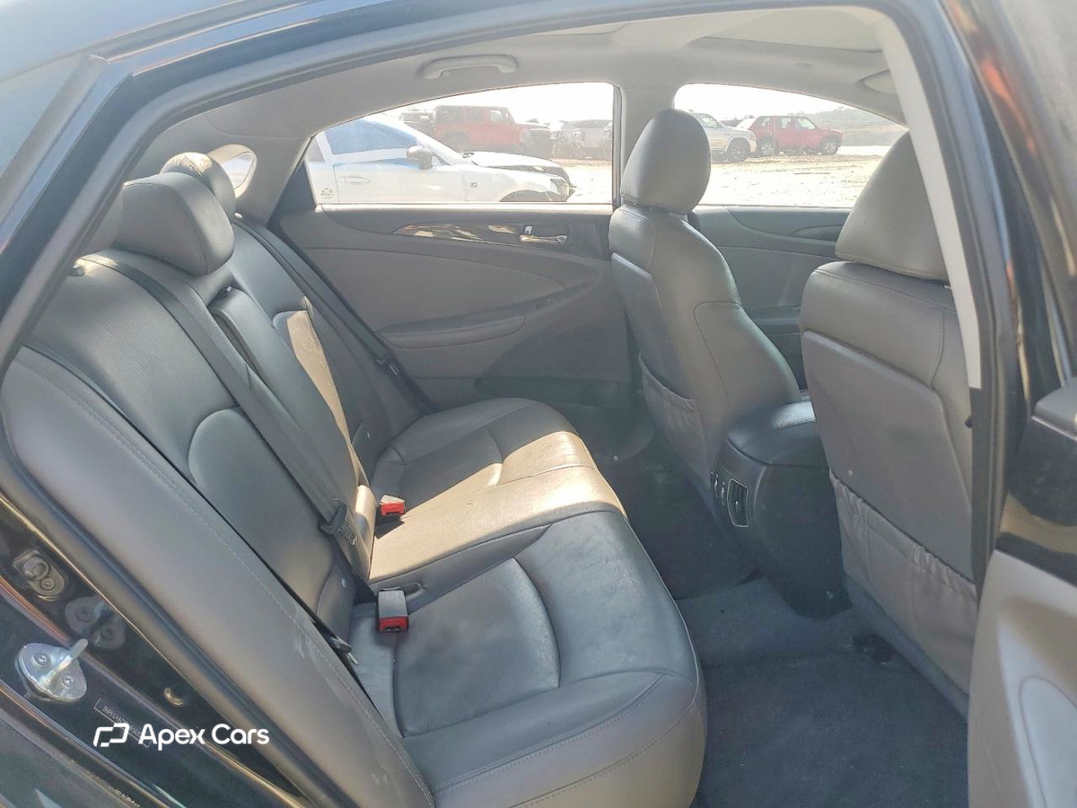 Hyundai Sonata 2013