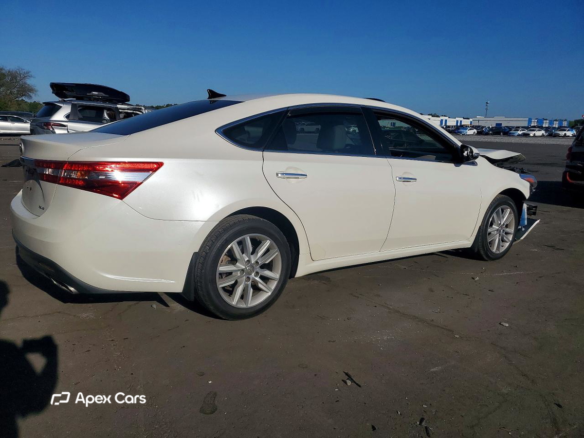 Toyota Avalon 2013