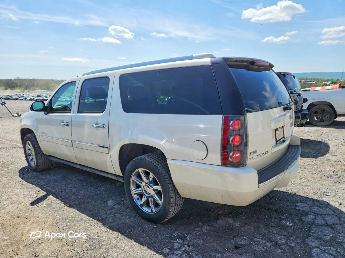 GMC Yukon 2011