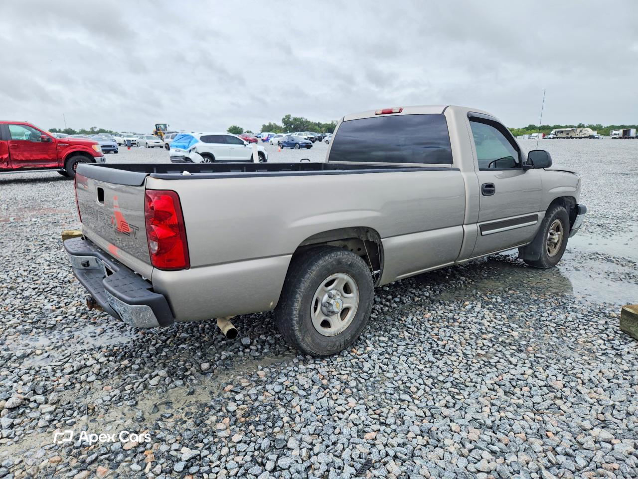 Chevrolet Silverado 2003