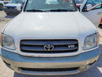 Toyota Sequoia 2004