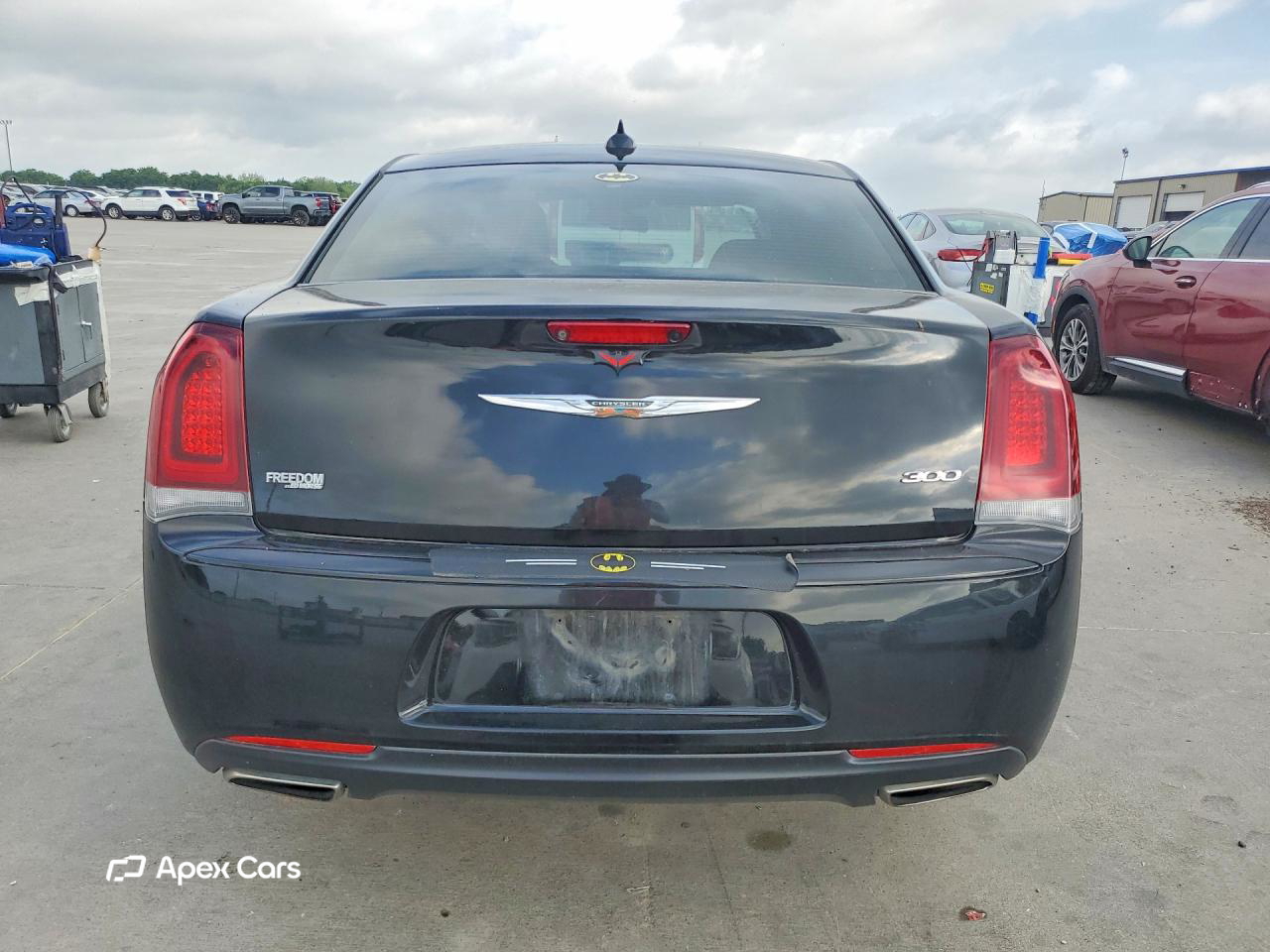 Chrysler 300 2019