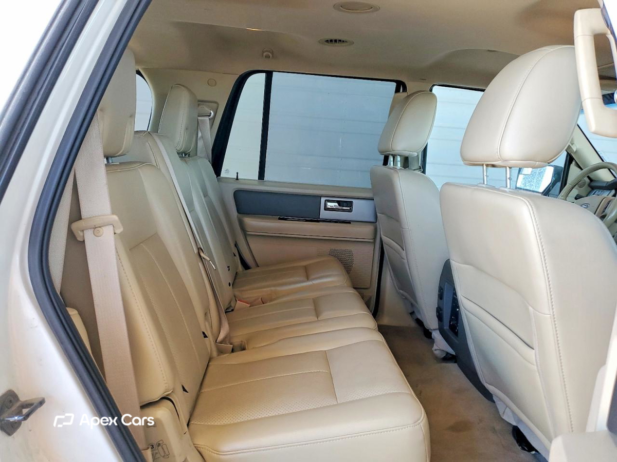 Ford Expedition 2012