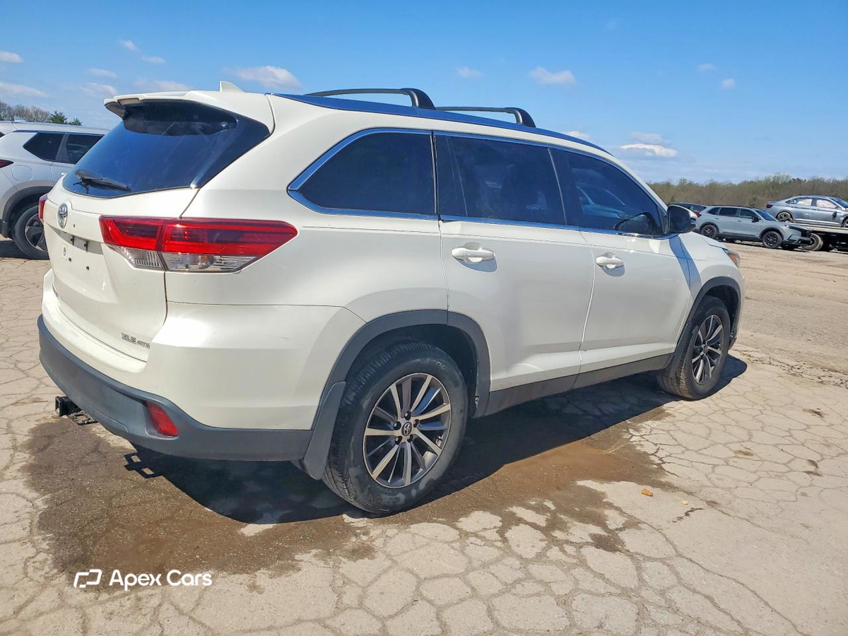Toyota Highlander 2019