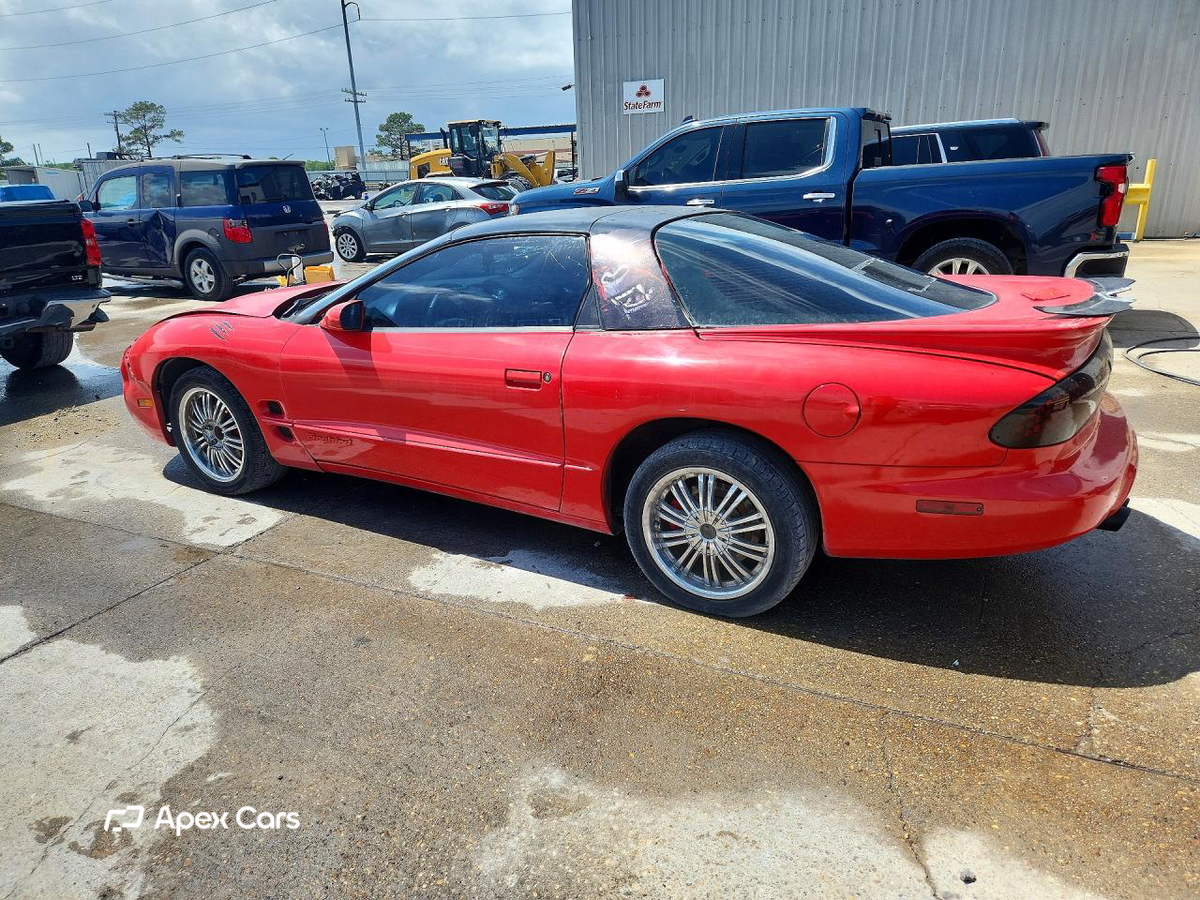 Pontiac Firebird 2001