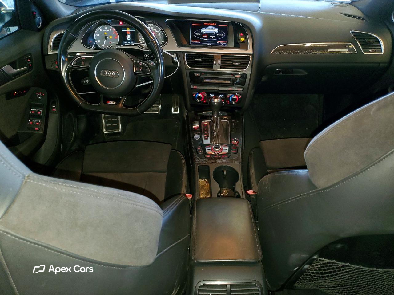 Audi RS4 2013