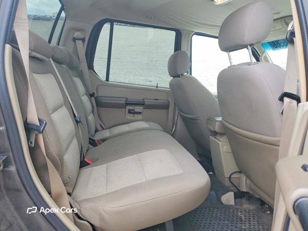 Ford Explorer 2005