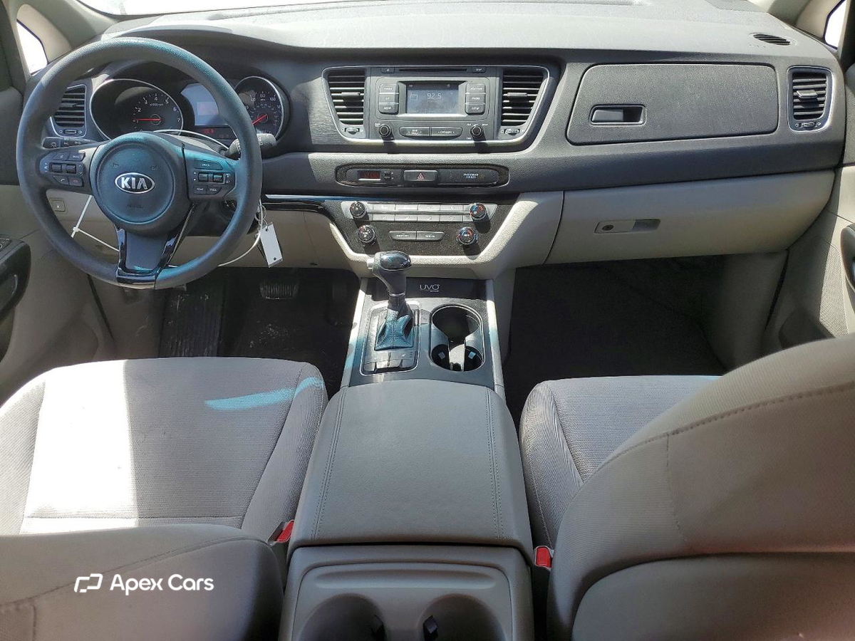 Kia Sedona 2015