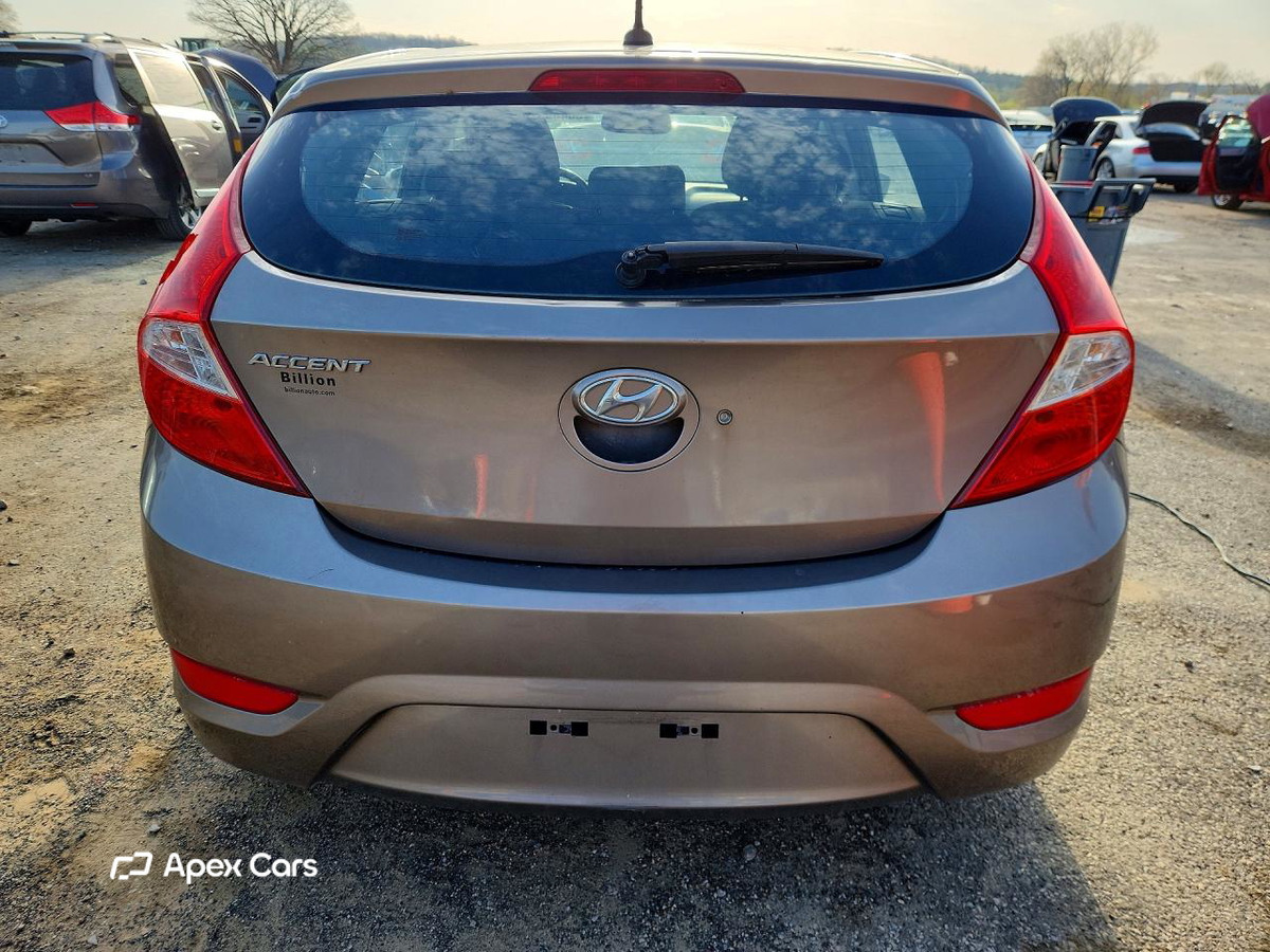 Hyundai Accent 2013