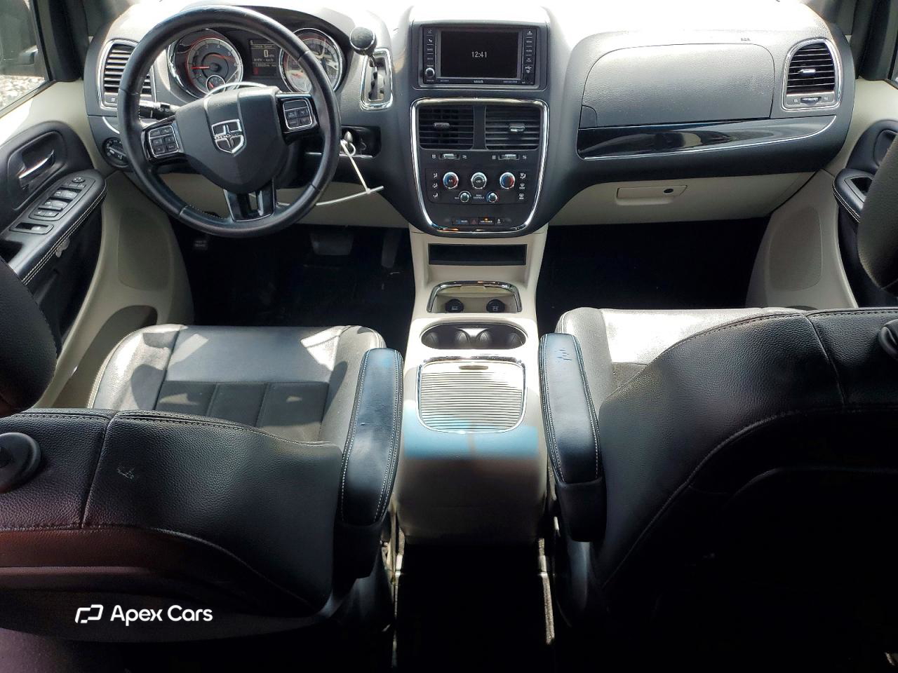 Dodge Caravan 2017
