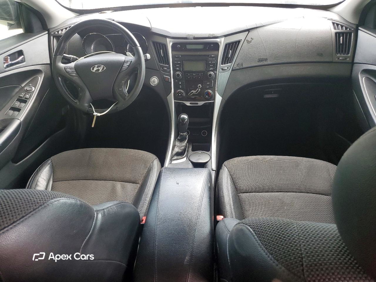 Hyundai Sonata 2013