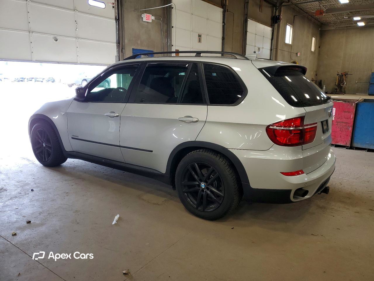 BMW X5 2011
