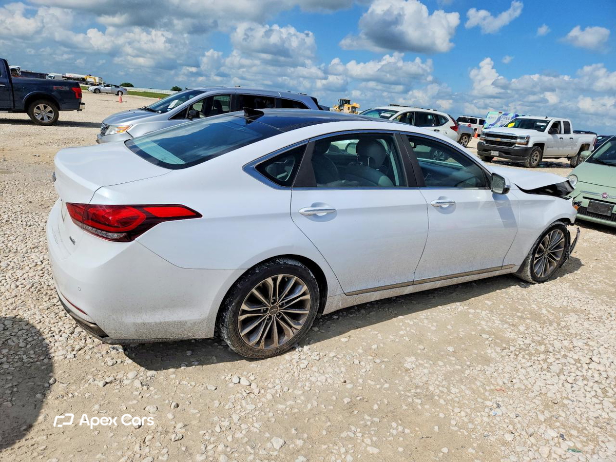 Hyundai Genesis 2015