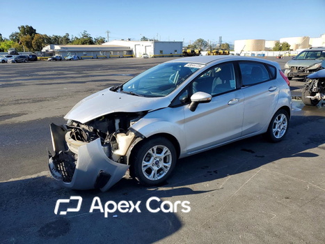 Ford Fiesta 2015 - Image 1 of 8