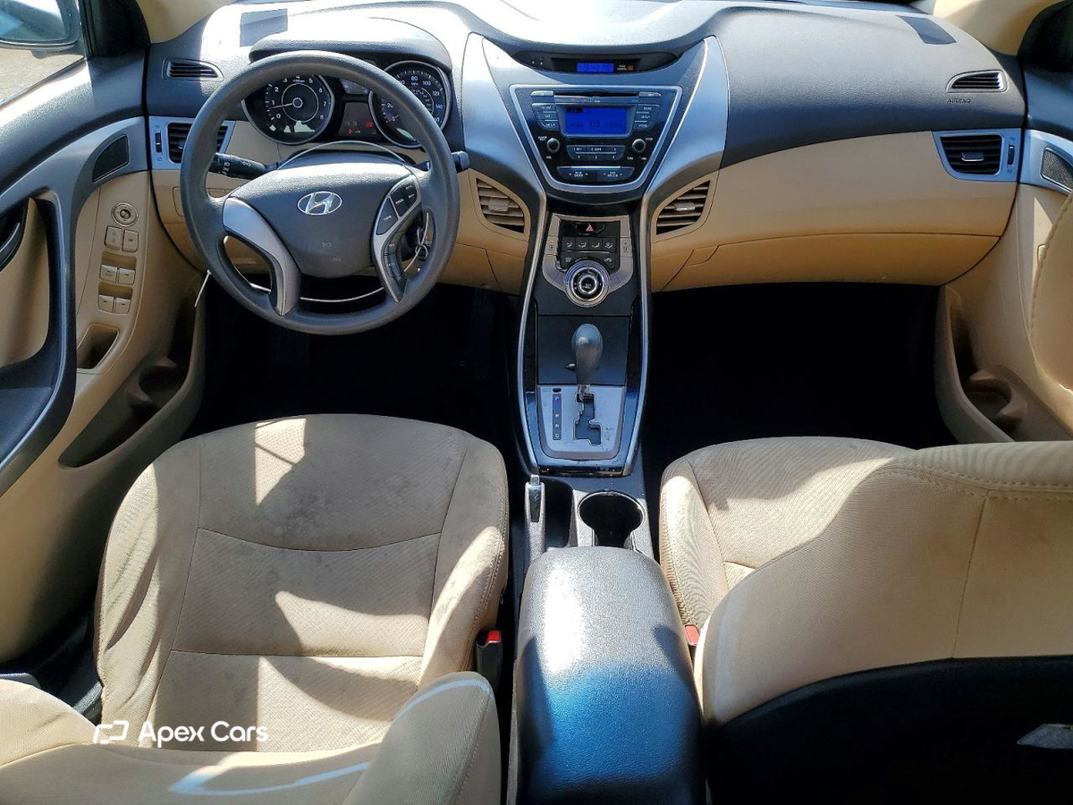 Hyundai Elantra 2013