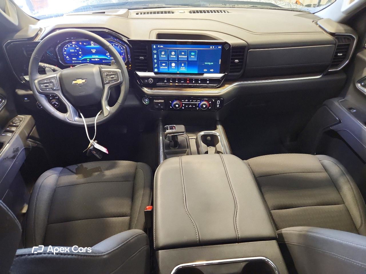 Chevrolet Silverado 2025