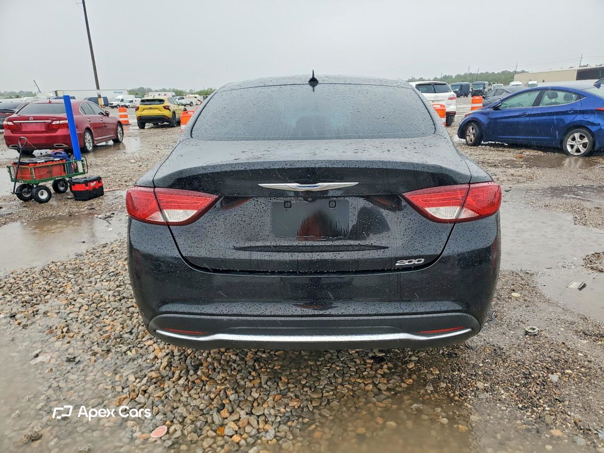 Chrysler 200 2015