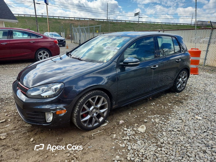2013 Volkswagen GTI - Image 1 of 5