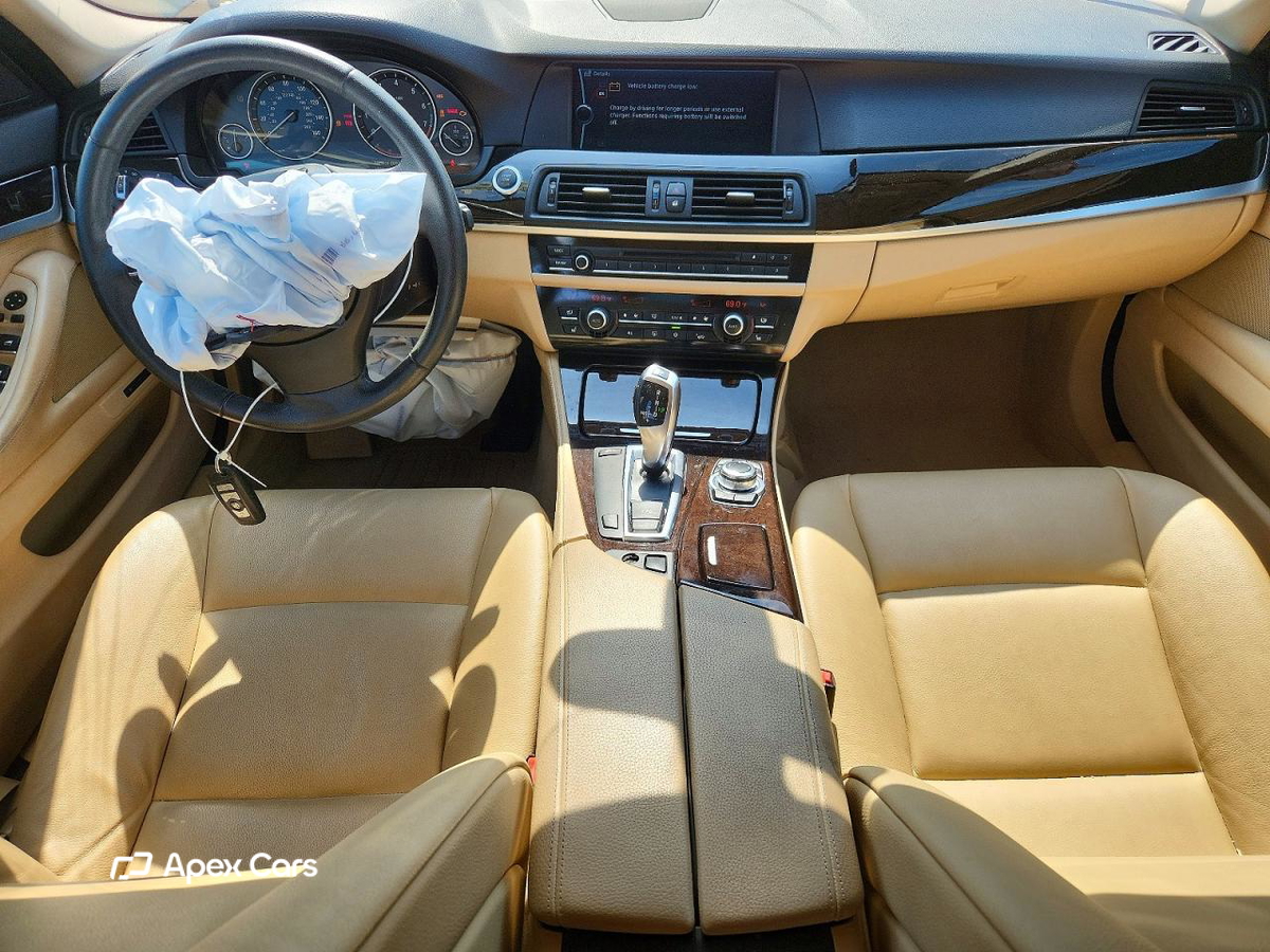 BMW Series 5 2011