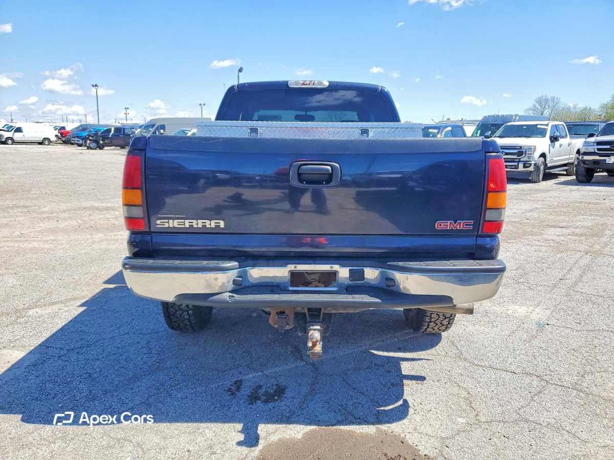 GMC Sierra 2005