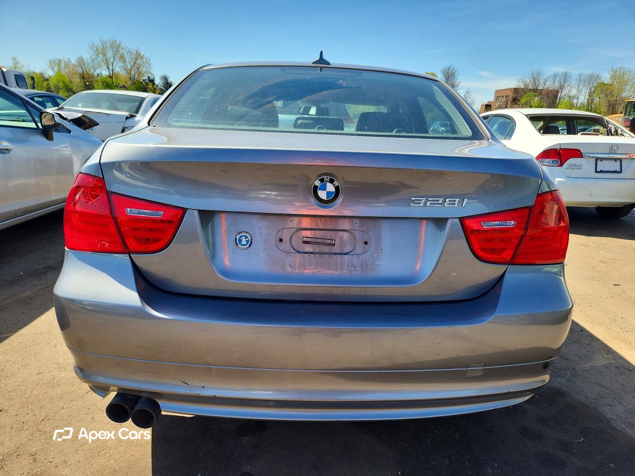 BMW Series 3 2011