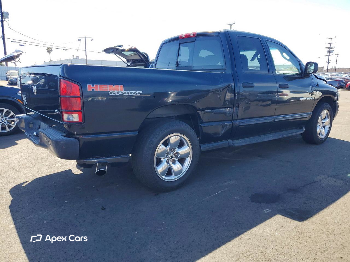 Dodge RAM 2005