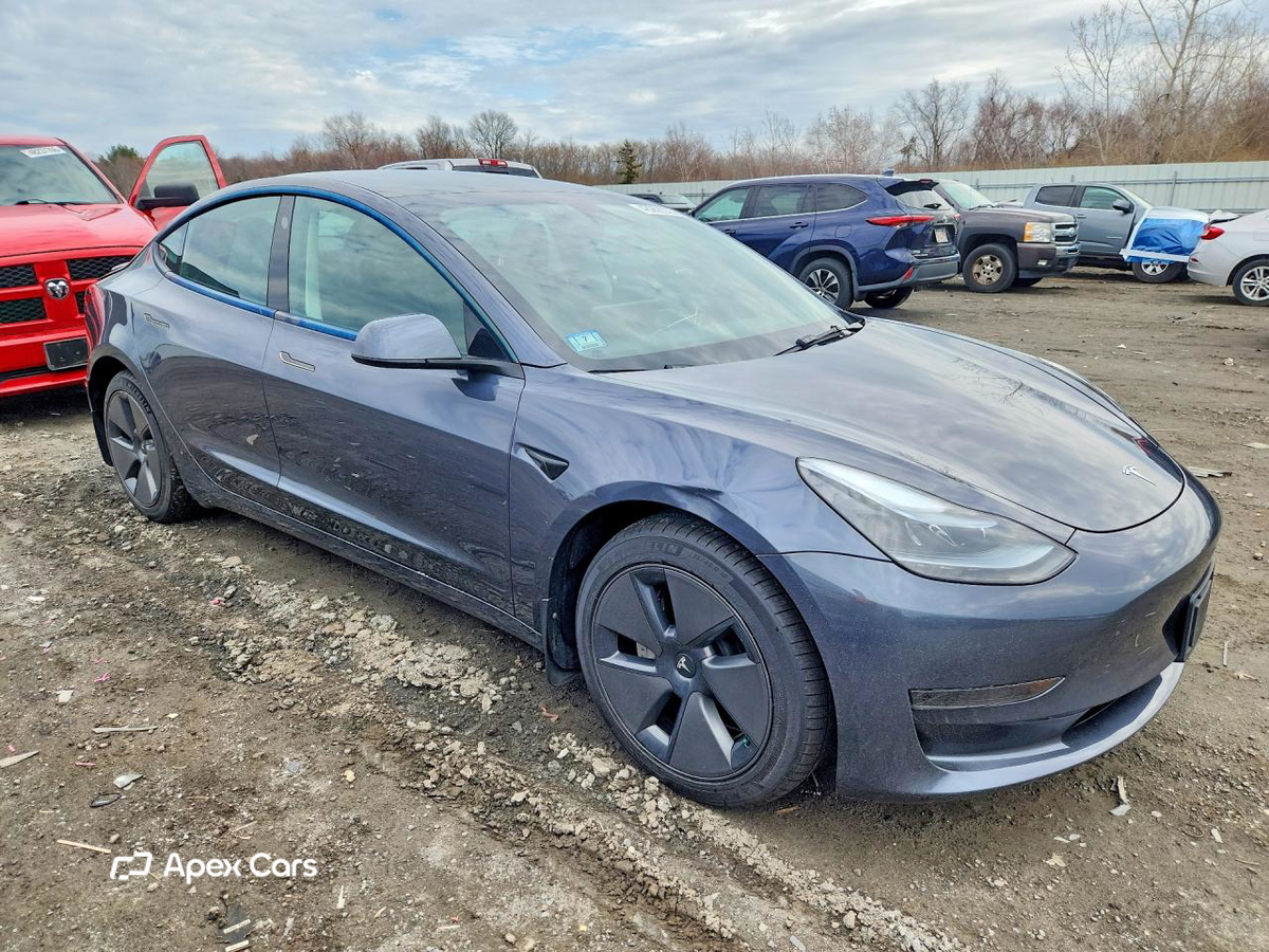 Tesla Model 3 2023