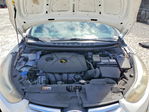 Hyundai Elantra 2016