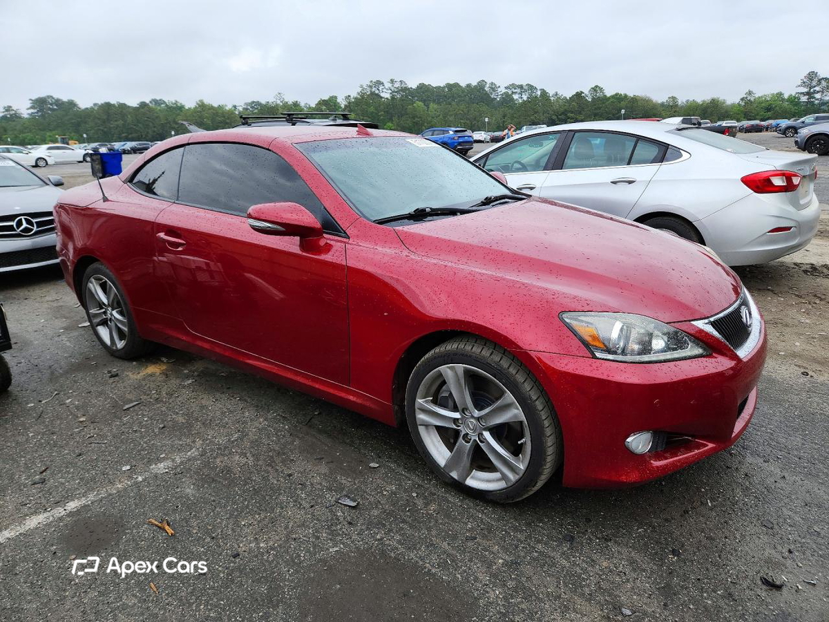 Lexus IS 2012