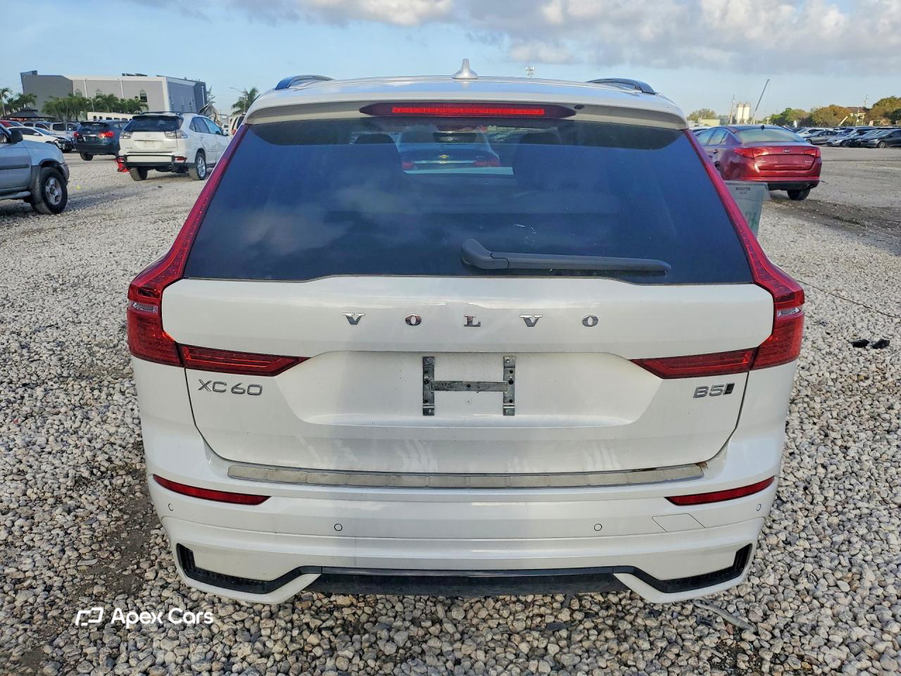 Volvo XC60 2025