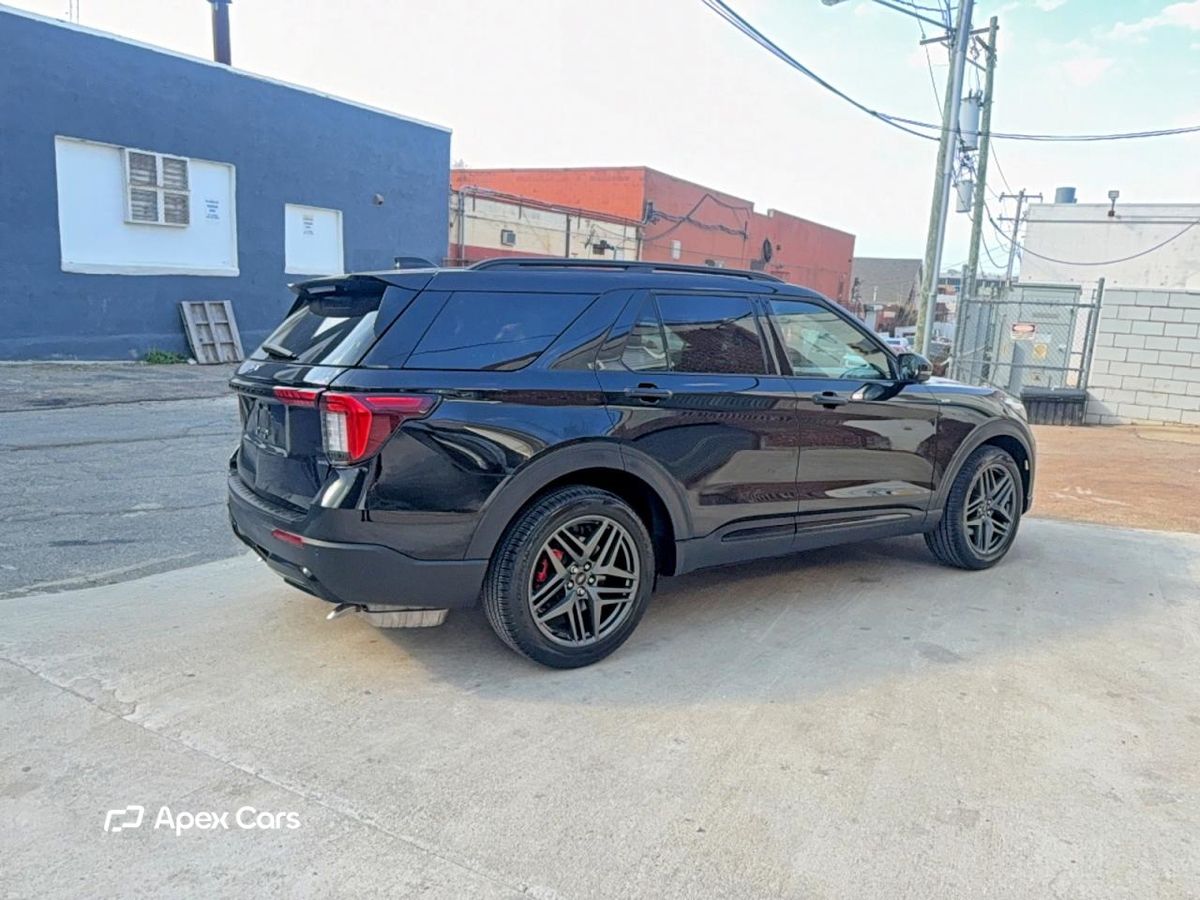 Ford Explorer 2025