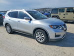 Nissan Rogue 2020