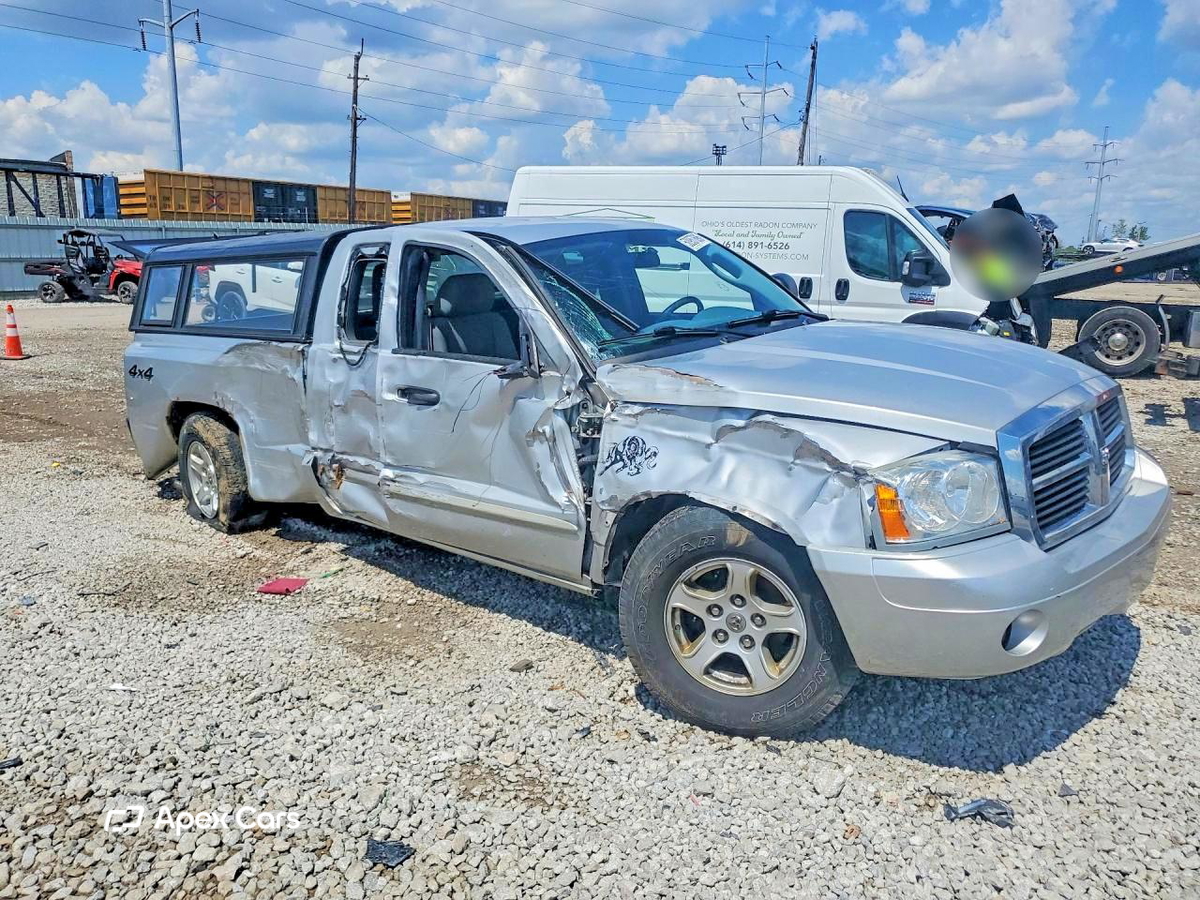 Dodge Dakota 2005