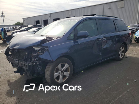 Toyota Sienna 2020 - Image 1 of 5