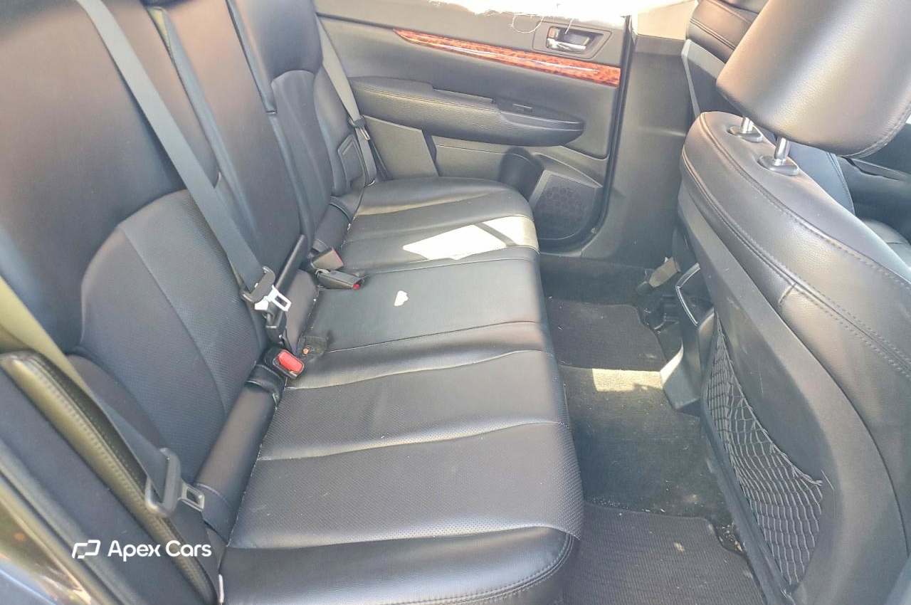 Subaru Outback 2012