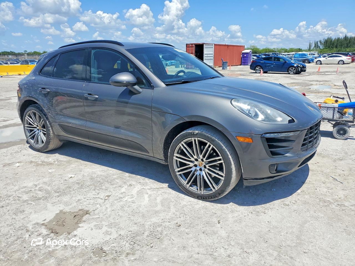 Porsche Macan 2016
