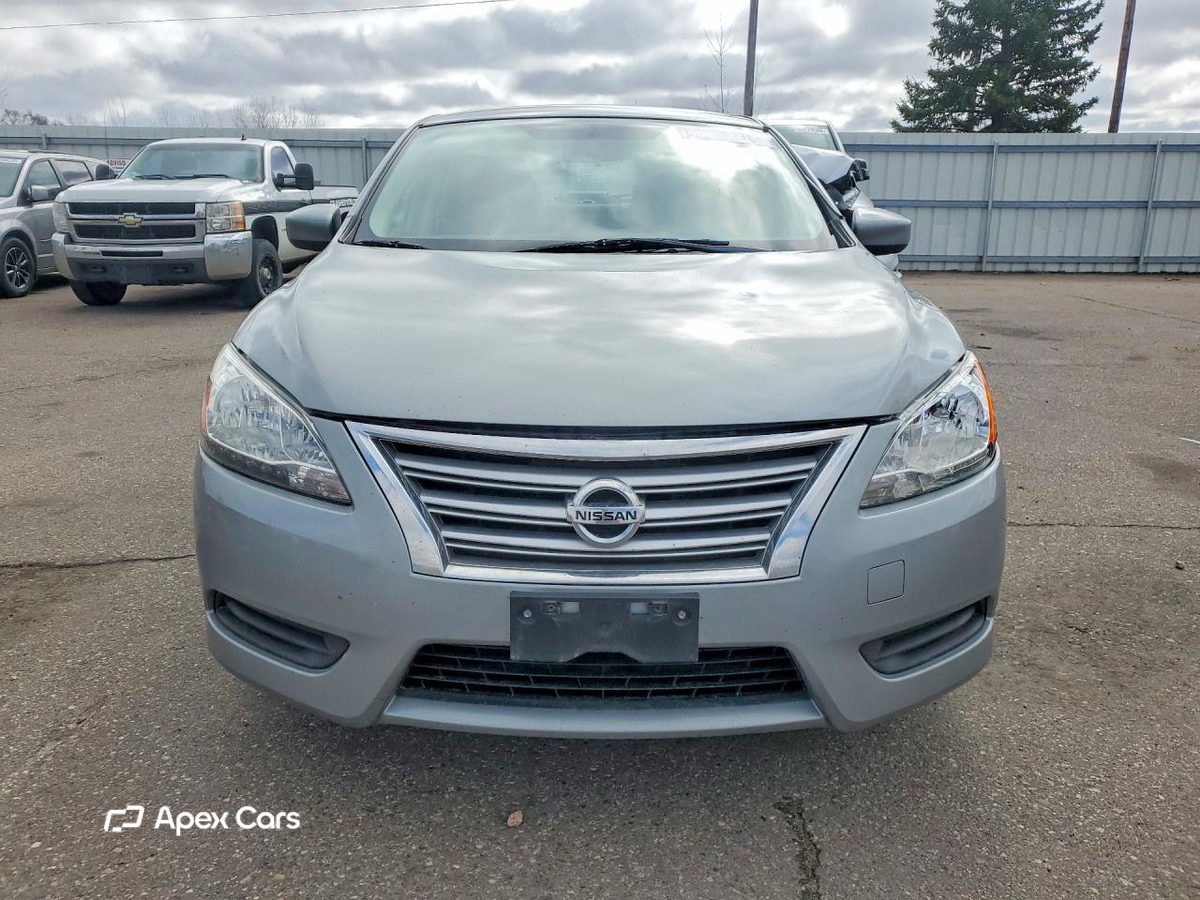 Nissan Sentra 2013