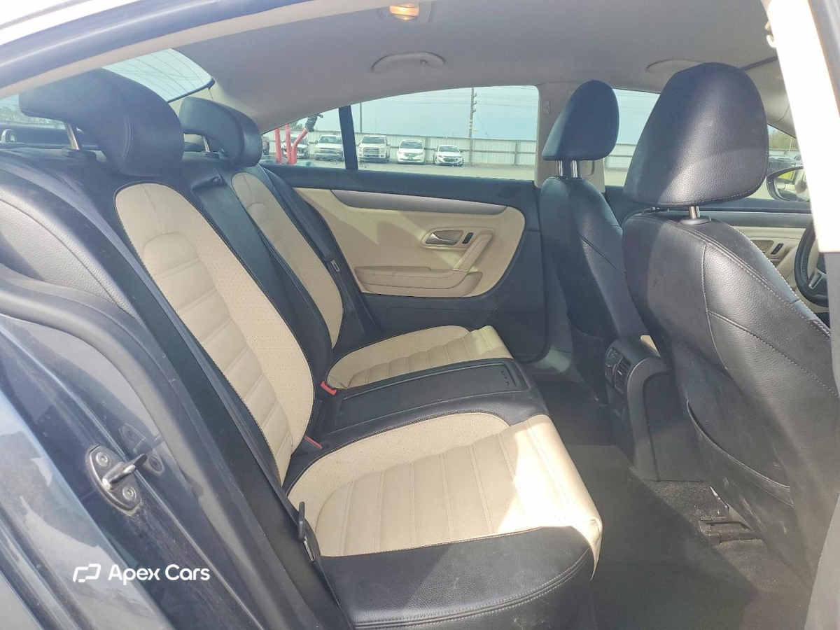Volkswagen Passat CC 2012