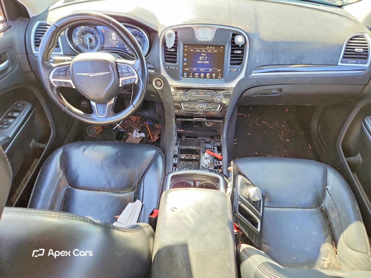 Chrysler 300 2016