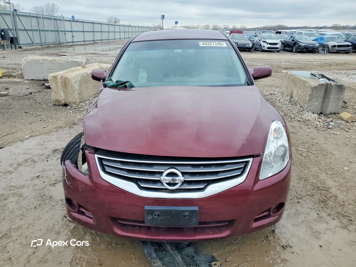 Nissan Altima 2011
